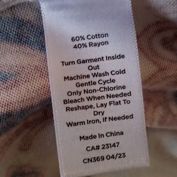 Talbots Boho Paisley Medium Knit Multicolor Artisy Grandma Cardigan New - Picture 4 of 6